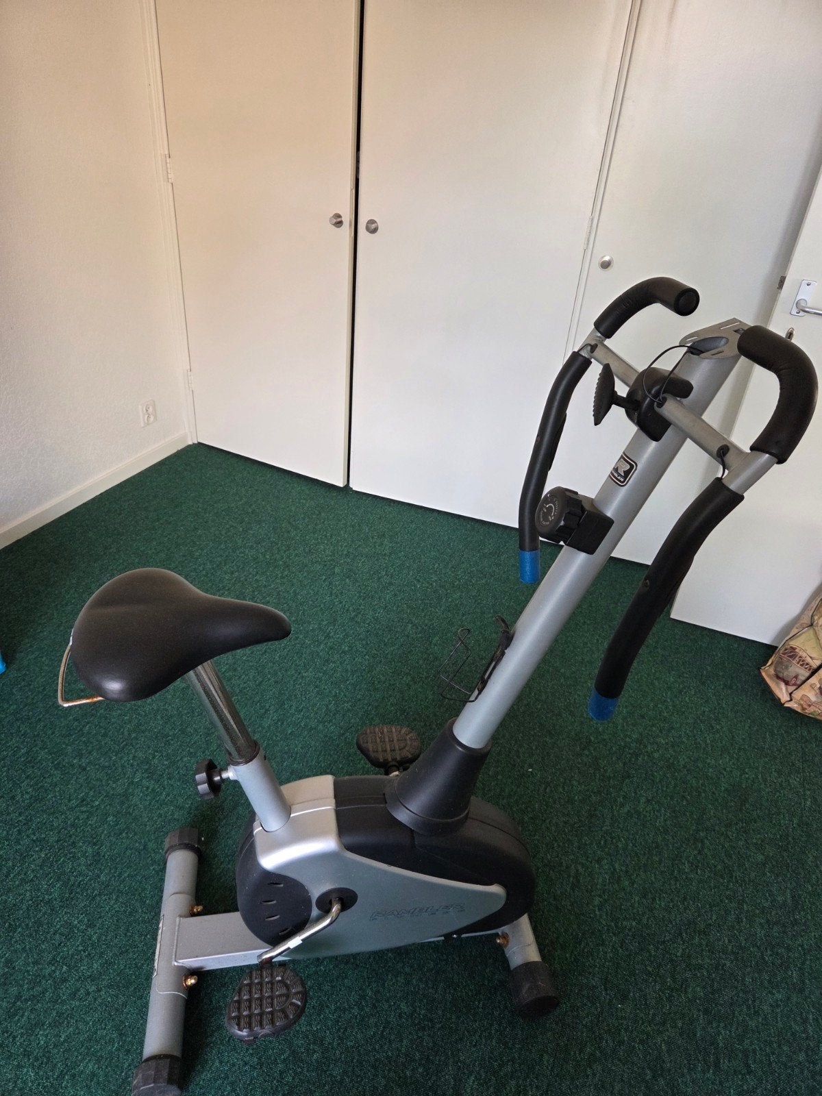 Hometrainer Rambler  gratis zsm afhalen, Sport en Fitness, Fitnessapparatuur, Ophalen, Gebruikt, Metaal, Benen