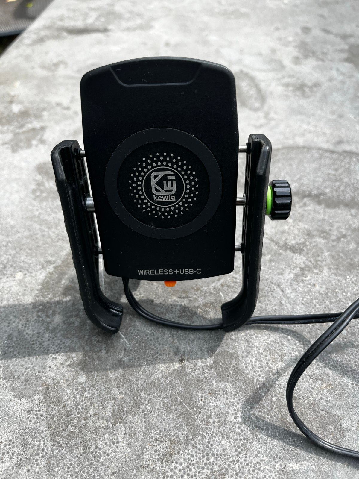 Telefoonhouder met draadloos opladen voor motor/fiets, Ophalen of Verzenden, Gebruikt, Overige typen, Universeel