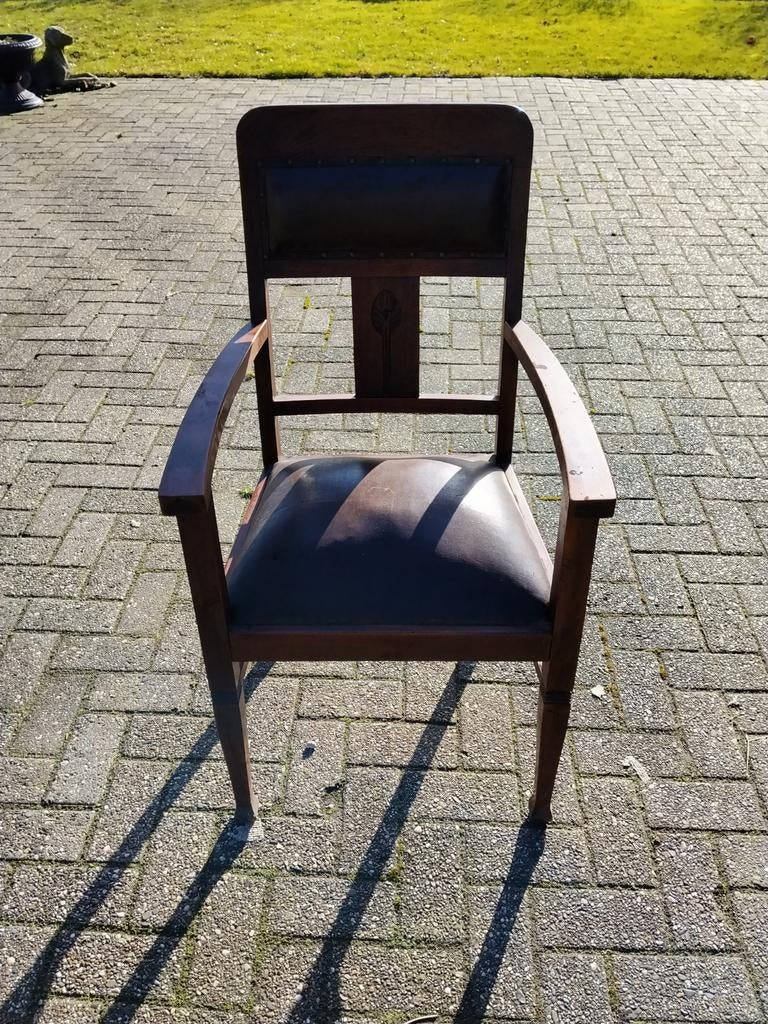 Antieke stoel, Ophalen