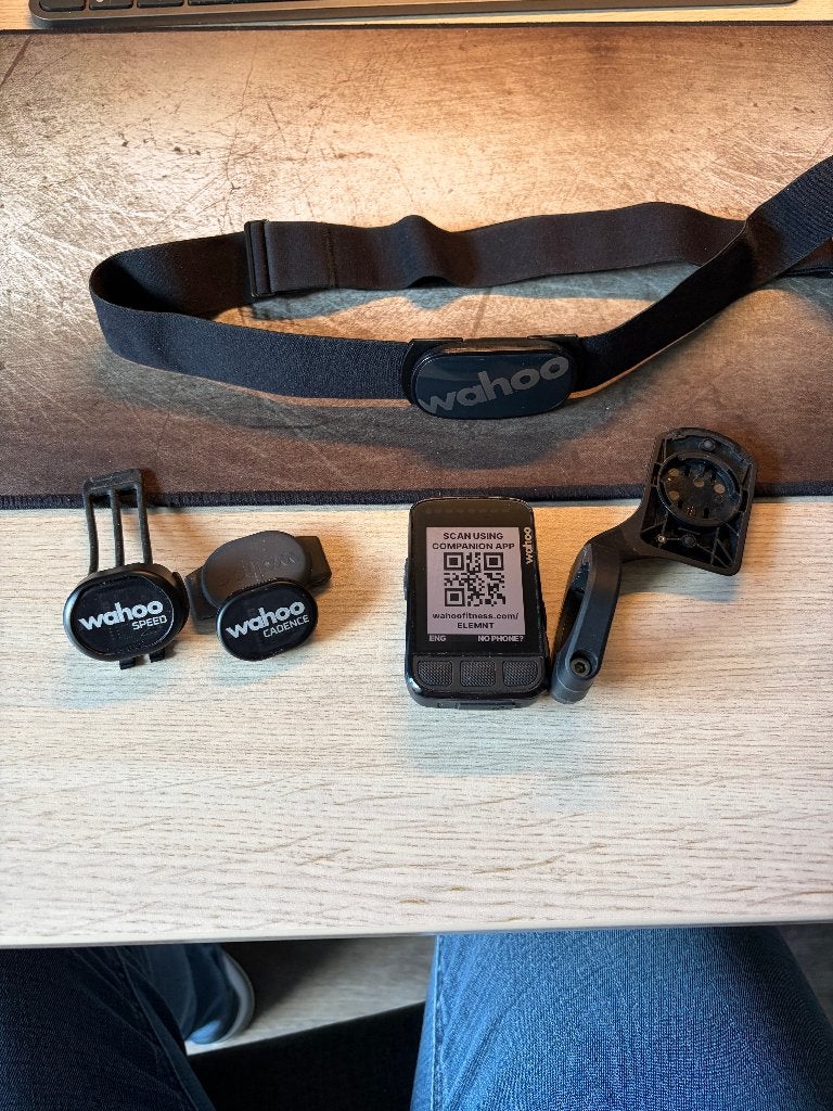 Wahoo Elemnt Bolt v2 SET met sensoren, Fietsen en Brommers, Ophalen of Verzenden, Cadanssensor, Zo goed als nieuw