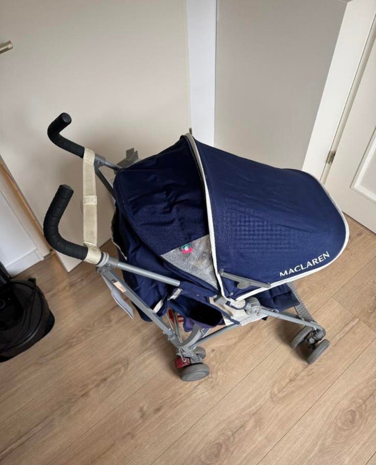 Maclaren Buggy Quest, inklapbaar, inclusief regenhoes, Kinderen en Baby's, Ophalen of Verzenden, Zo goed als nieuw, Maclaren, Regenhoes