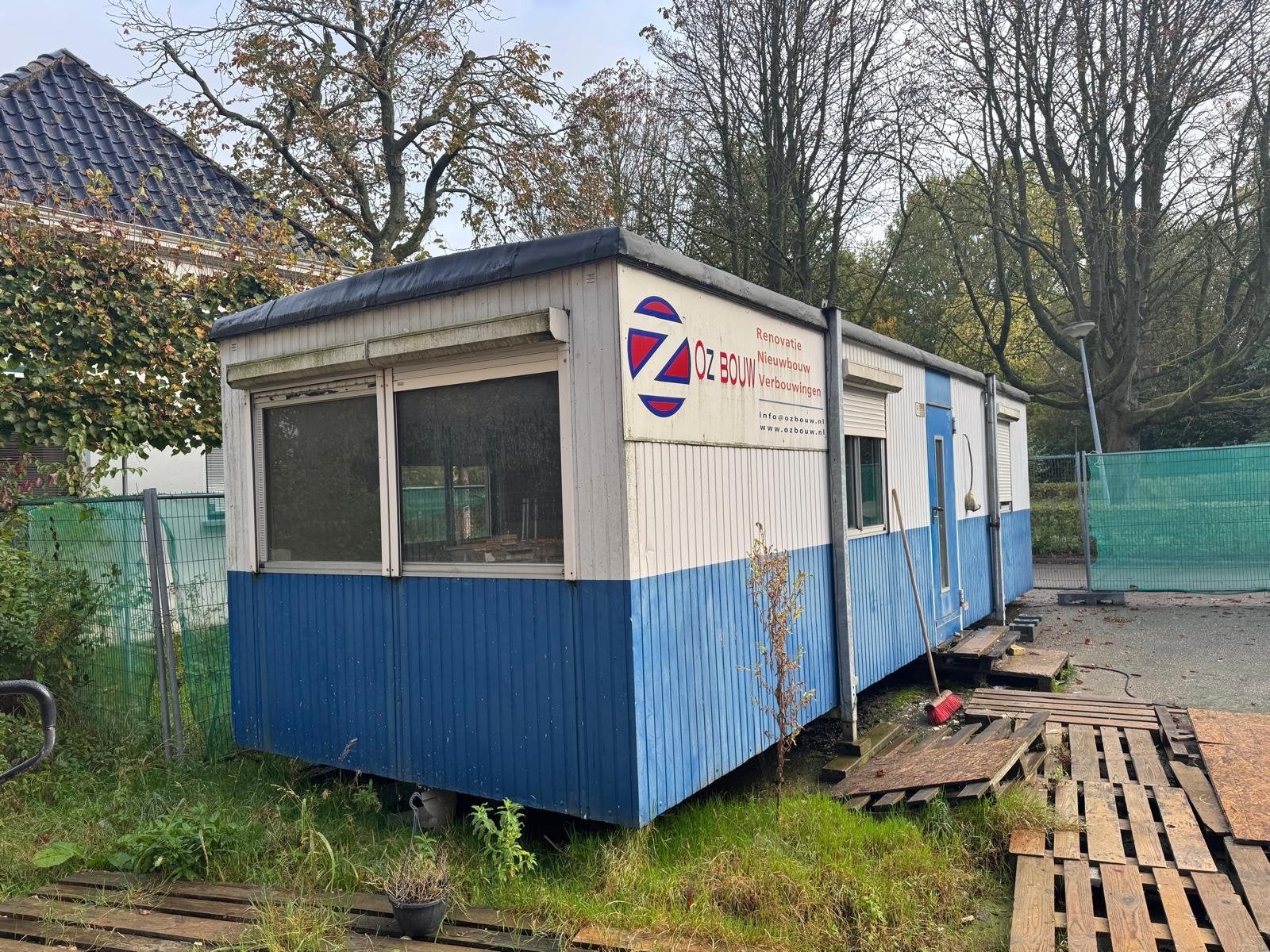 Robuuste bouwkeet met kantoor, keuken en toilet, Ophalen of Verzenden