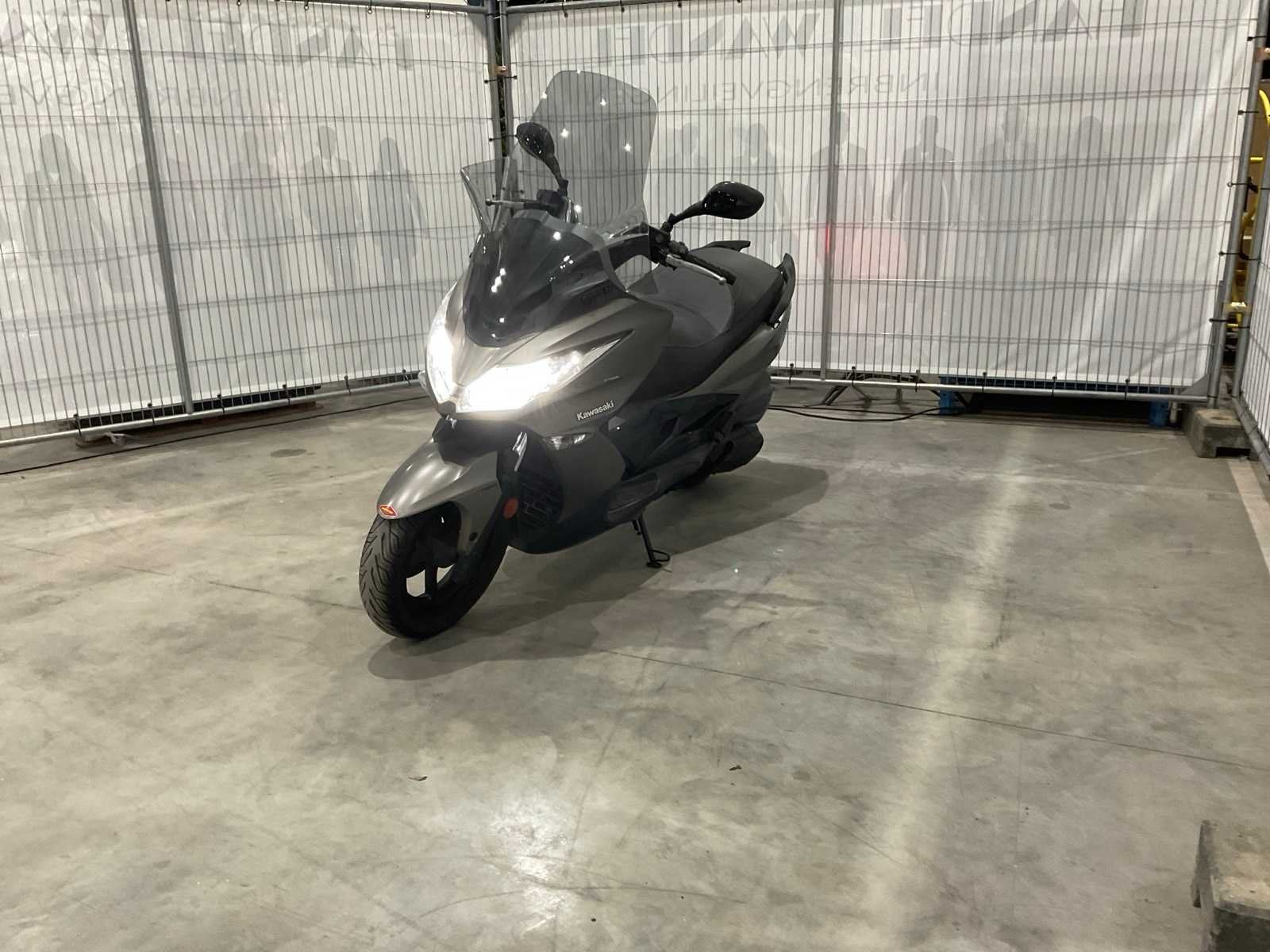 Kawasaki - Scooter - J300 ABS SE - Motorscooter, Bedrijf, Gebruikt, Overig