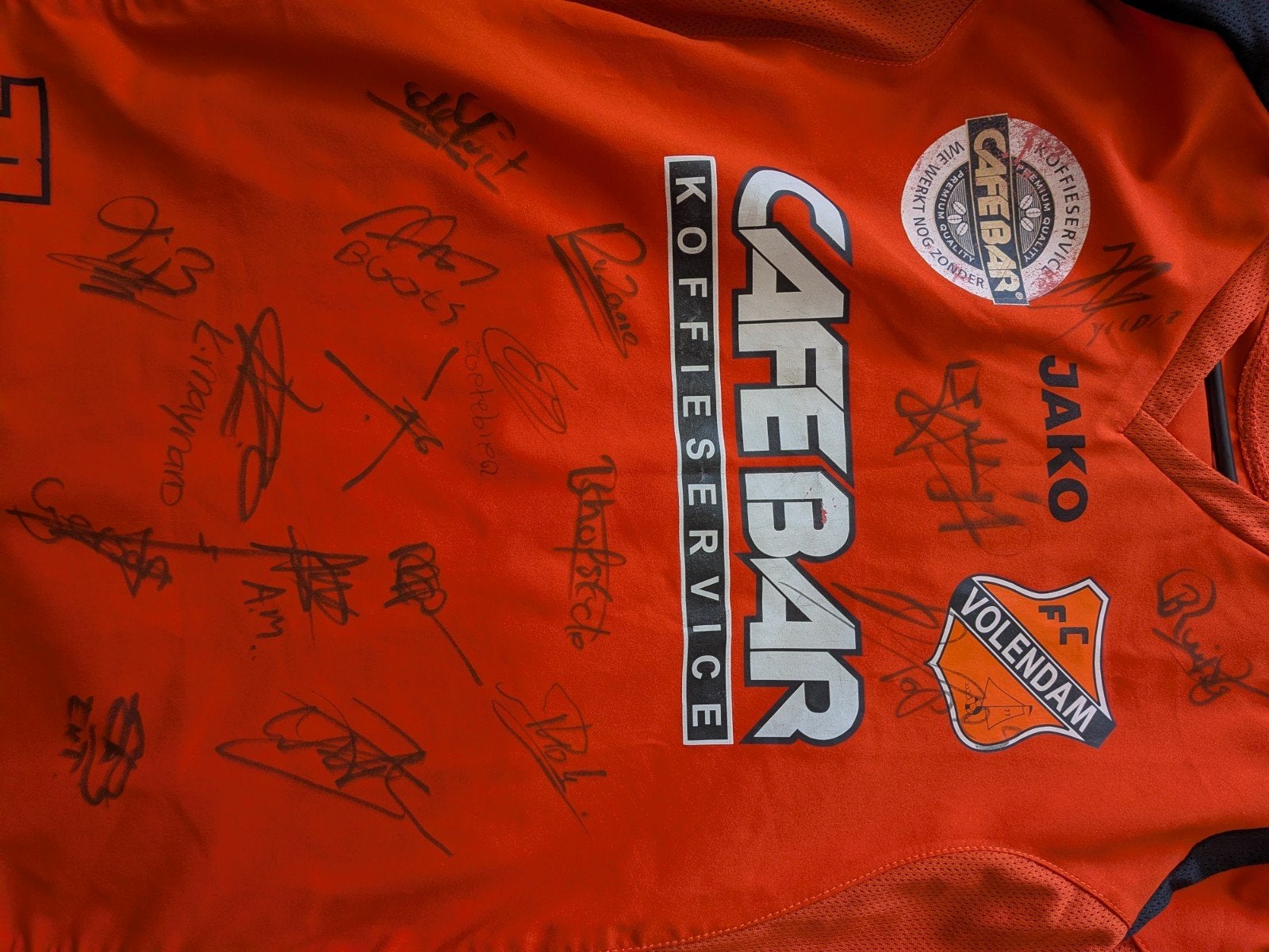 FC Volendam thuisshirt 2007/2008 gesigneerd door selectie, Verzenden, Gebruikt, Shirt