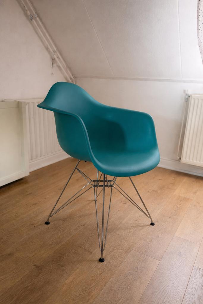 Kuipstoel blauw, Ophalen, Zo goed als nieuw, Blauw, Eén