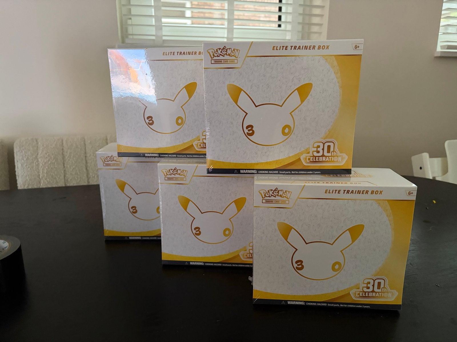 5x Pokémon 30th Celebrations Elite Trainer Box, Ophalen of Verzenden, Nieuw, Boosterbox