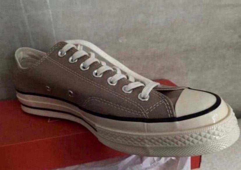 Converse lichtbruin maat 44 nieuw, Ophalen of Verzenden, Nieuw, Bruin