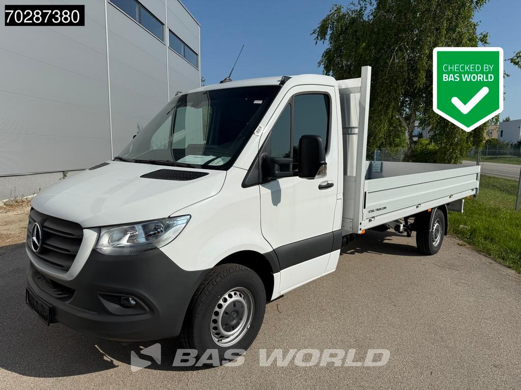 Mercedes Sprinter 317 CDI Open Laadbak Airco Cruise MBUX Car, Stof, Euro 6, 4 cilinders, Multifunctioneel stuurwiel