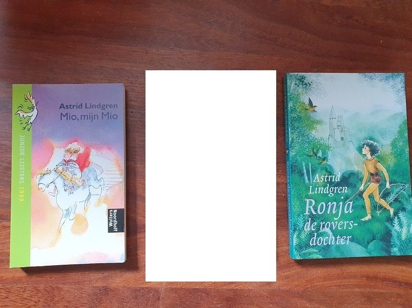 RONJA   DE  ROVERSDOCHTER   van  Astrid  Lindgren, Ophalen of Verzenden, Zo goed als nieuw