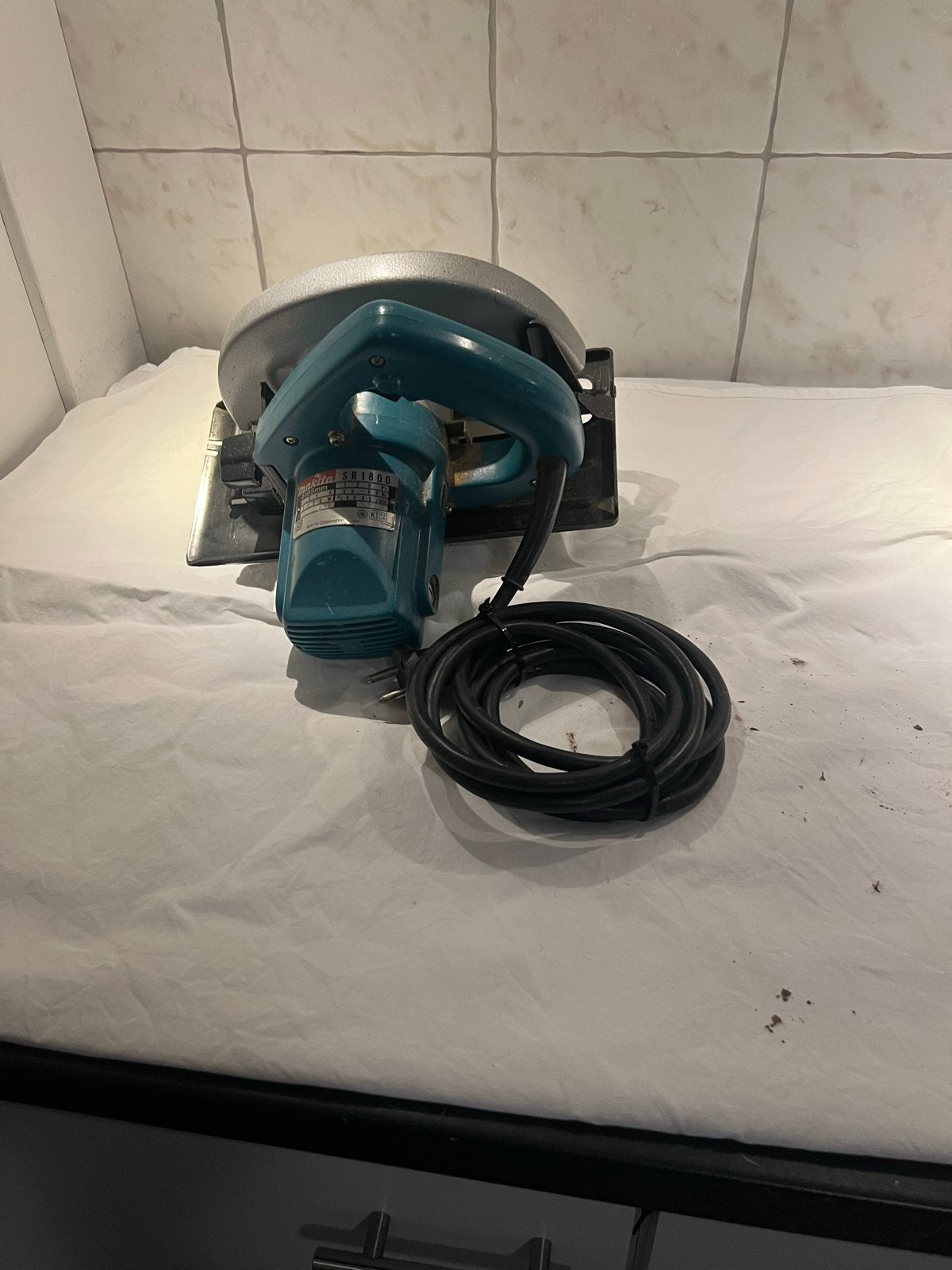Makita SR1800 Cirkelzaag - Krachtig en Betrouwbaar, Ophalen, Gebruikt, Cirkelzaag, 70 mm of meer