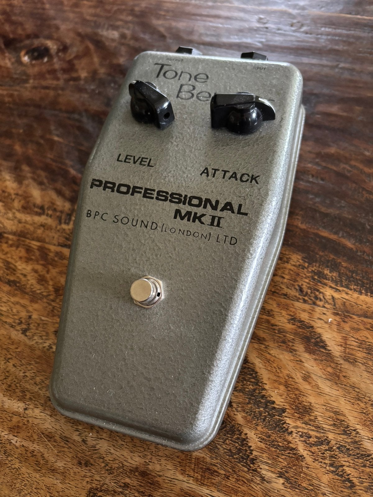 British Pedal Company Tone Bender MKII OC81D, Muziek en Instrumenten, Geen, Geen, Ophalen of Verzenden, Zo goed als nieuw