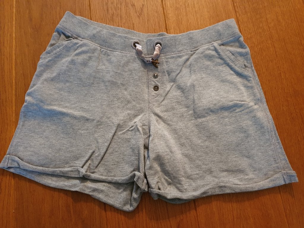 Grijze korte broek, True Spirit, maat L, Kort, Maat 42/44 (L), Ophalen of Verzenden, Grijs