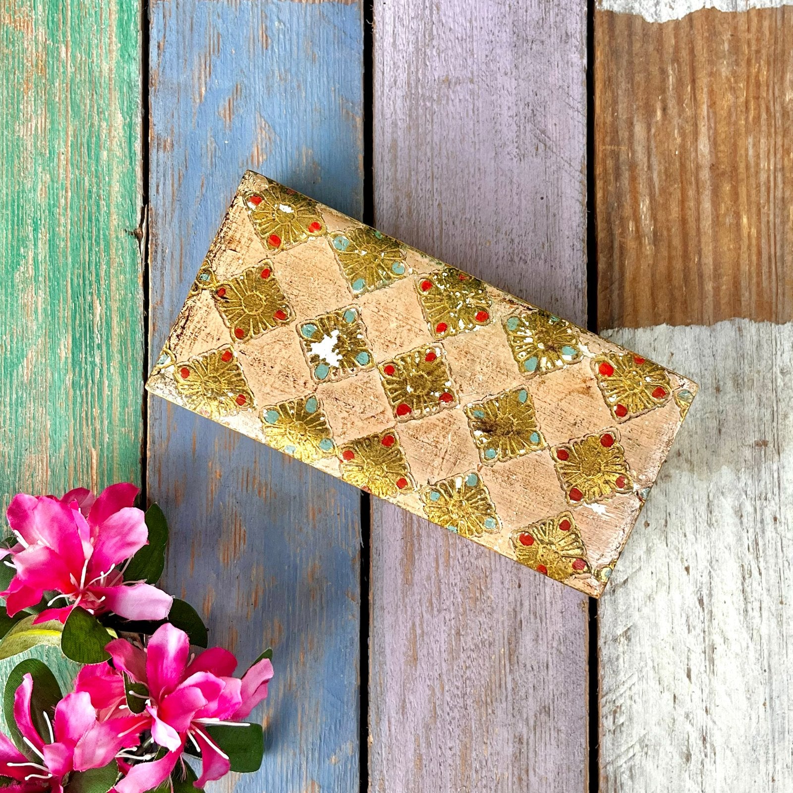 Vintage Florentijns doosje zalmkleur met goudkleur, Hout, Gebruikt, Meerkleurig, Overige stijlen