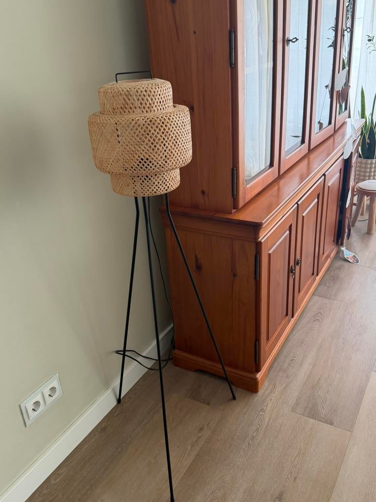 Lamp (3 poot + kap), Ophalen, Zo goed als nieuw, Minder dan 100 cm