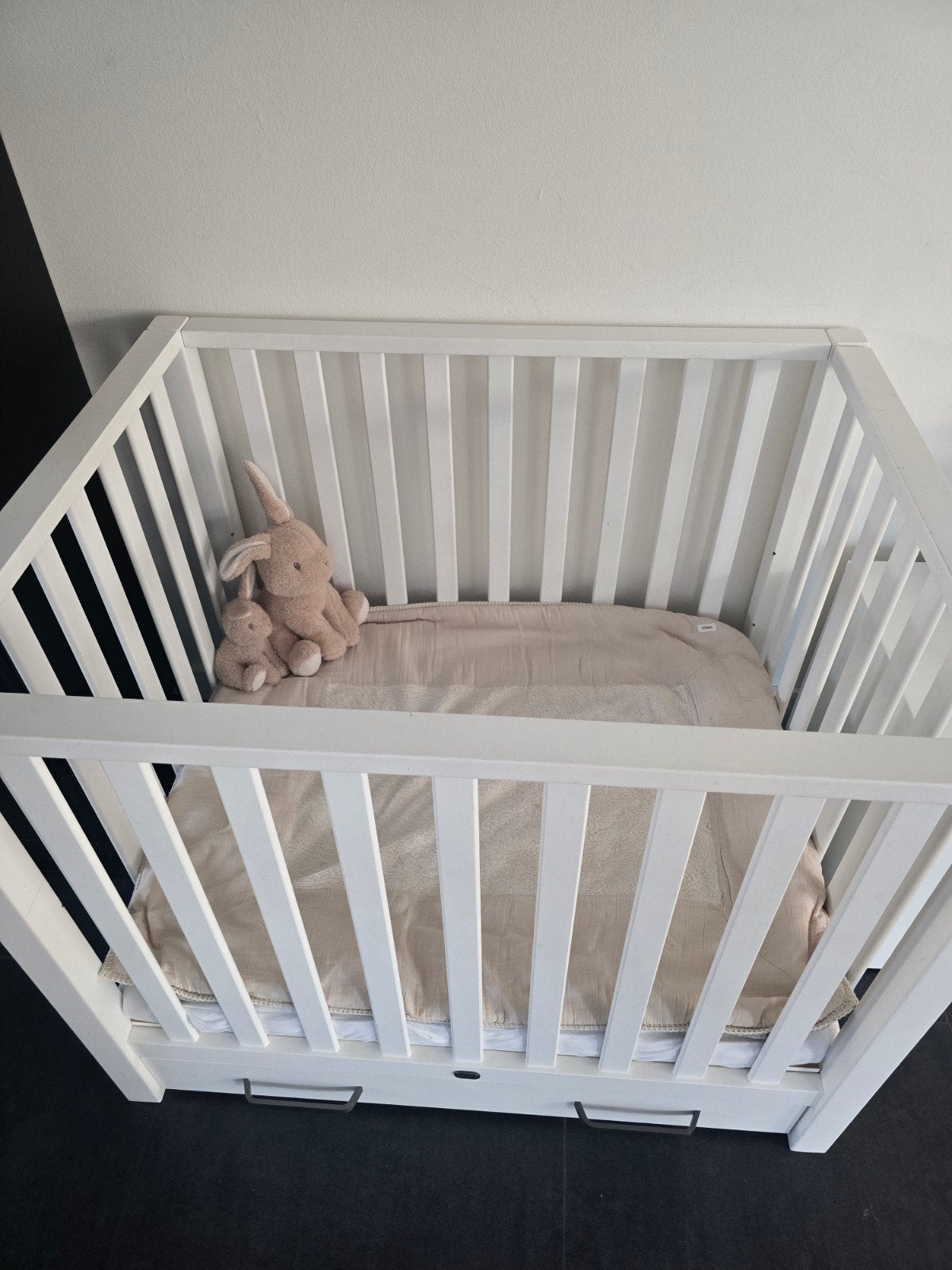 Box van TWF met optioneel matras en boxkleed Koeka, Kinderen en Baby's, Boxen, Ophalen, Gebruikt, Rechthoekig, Boxkleed