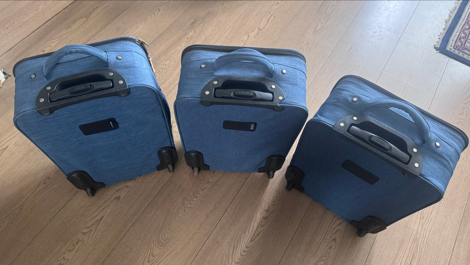 3x Leonardo Handbagage Koffers 50x35x20 cm, Ophalen, Overige materialen, Gebruikt, 50 tot 60 cm