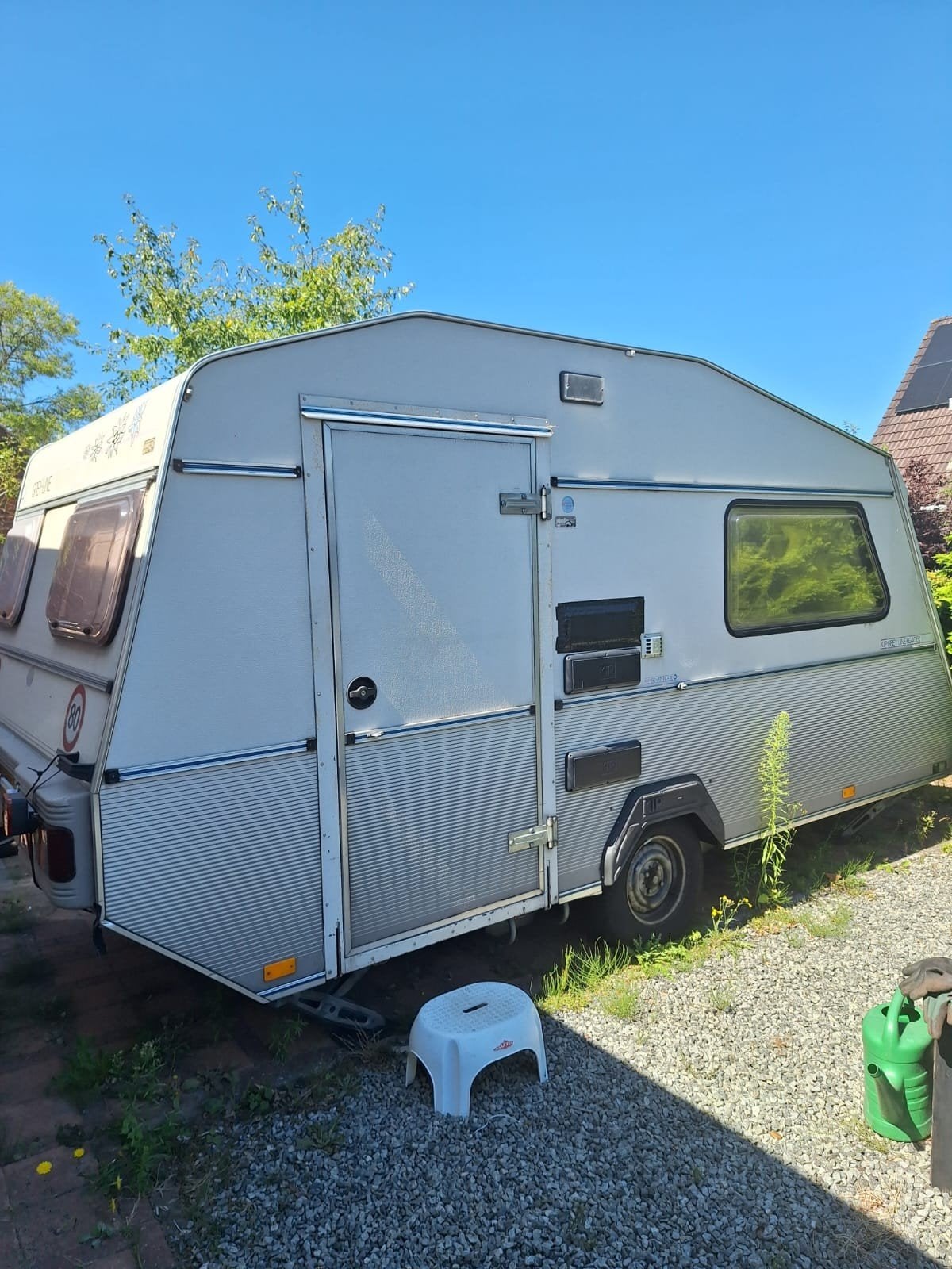 Kip Grey Line 40 EK 1985 rolstoel  aangepast – rijdbare sch, Rondzit, Kip, Omvormbare zithoek, Tot en met 3