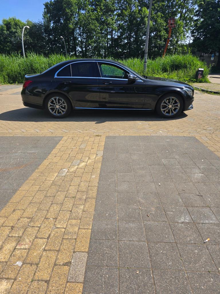 Mercedes-Benz C-Klasse C220 CDI 2.1 125KW Aut7 2015 Zwart, Auto's, Mercedes-Benz, Automaat, Achterwielaandrijving, 1800 kg, 4 cilinders