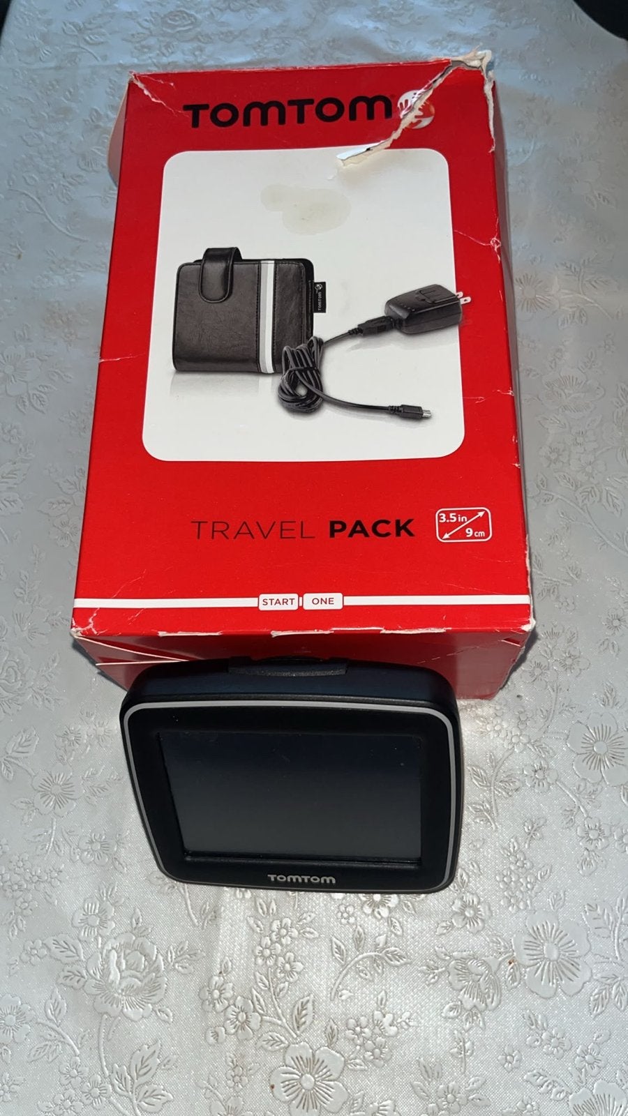 TomTom navigatiesysteem met hoes en oplader, Ophalen, Gebruikt