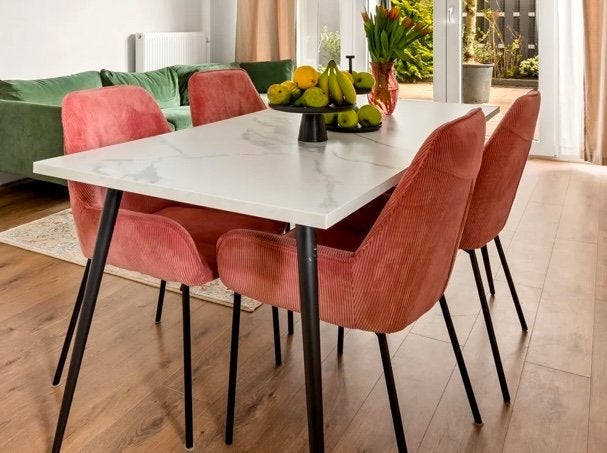 Tafel + 3 stoelen, Huis en Inrichting, Tafels | Eettafels, Ophalen, Gebruikt, 100 tot 150 cm, 50 tot 100 cm
