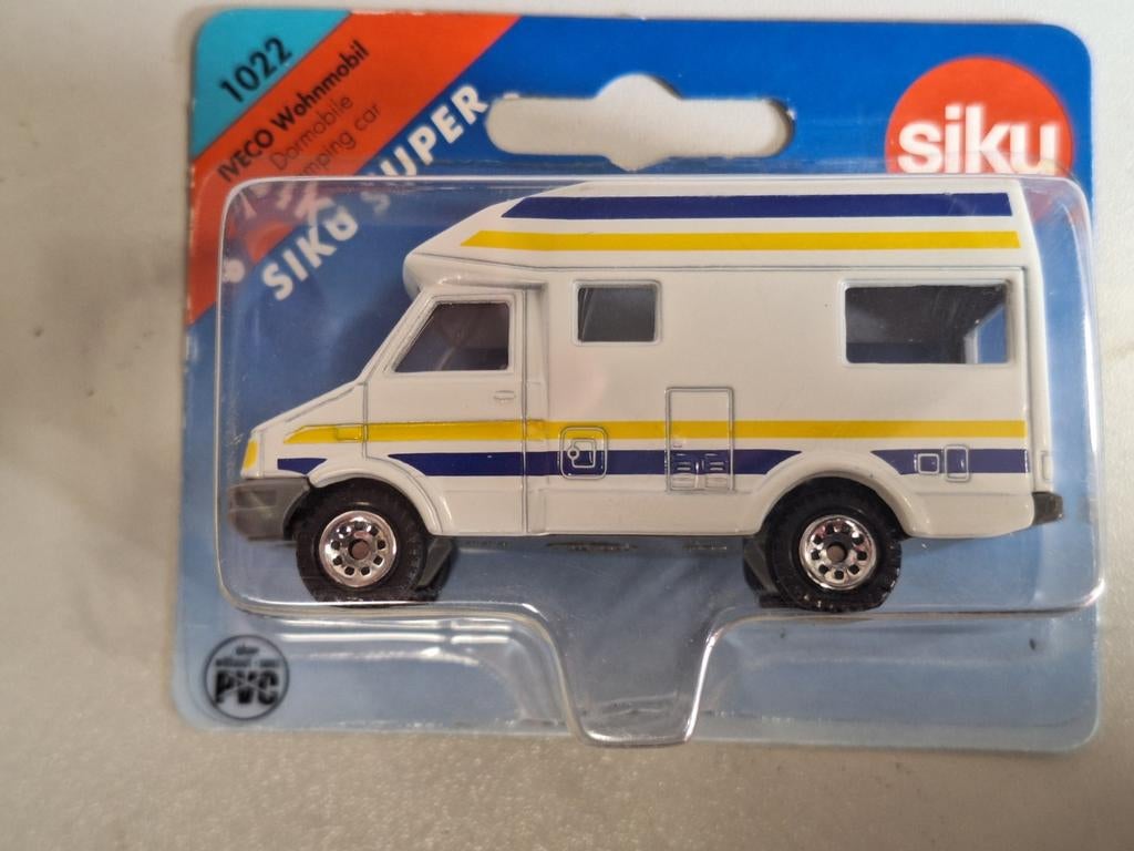 Siku 1022 Iveco Wohnmobil Camper - Nieuw in verpakking, Ophalen of Verzenden, Nieuw