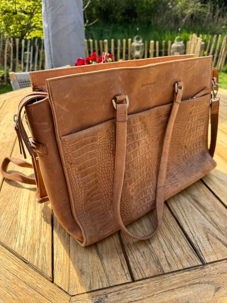 Burkely Laptoptas met vakken en los laptopvak, Ophalen of Verzenden, 15 inch, Gebruikt, Schoudertas