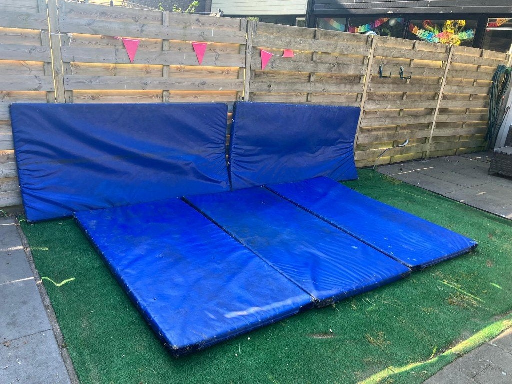 turnmatten 5X, Sport en Fitness, Ophalen, Gebruikt, Kindermaat 122 t/m 140, Blauw