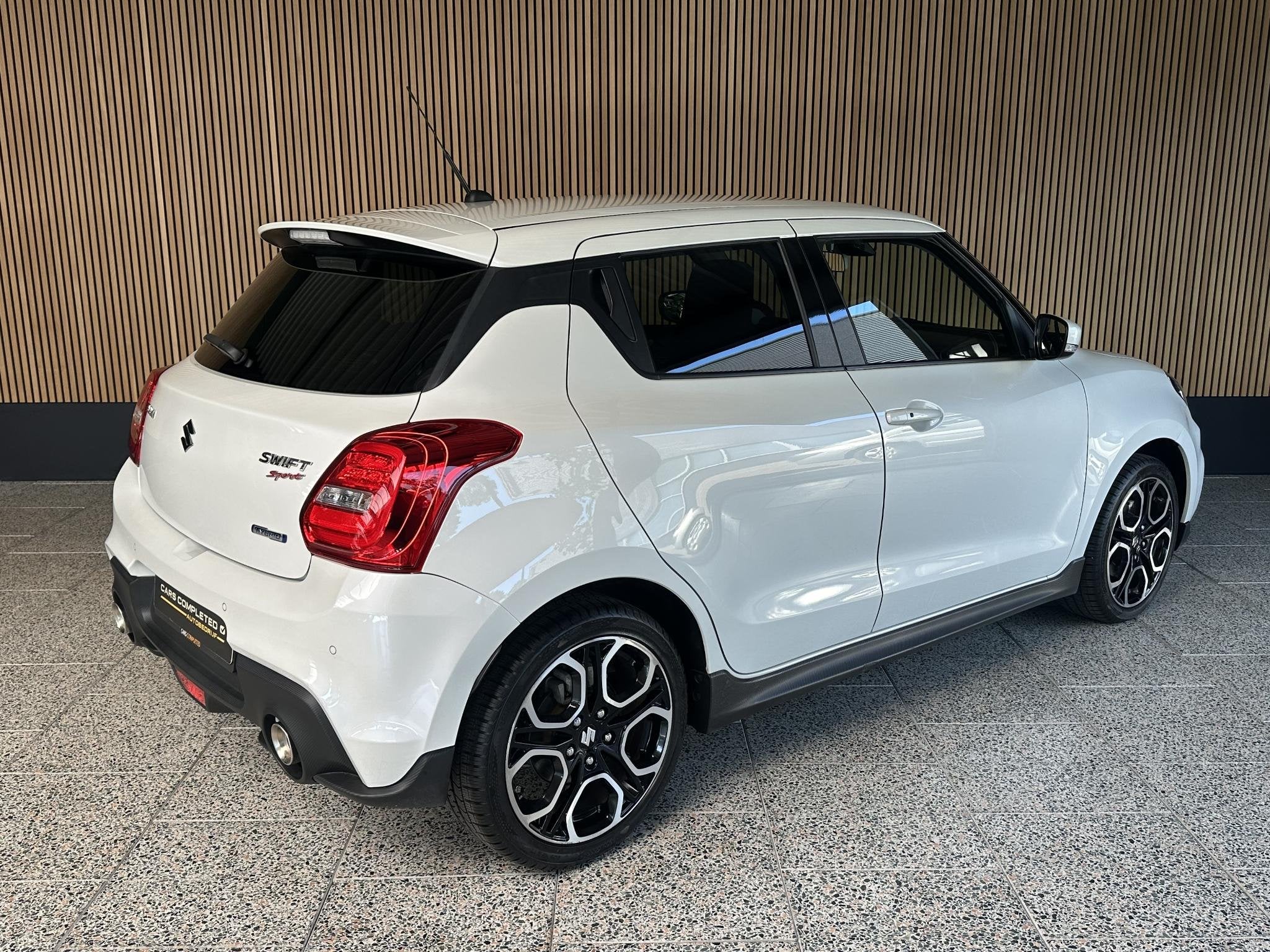 Suzuki Swift 1.4 Sport Smart Hybrid Camera | Stoelverwarming, Auto's, Suzuki, Voorwielaandrijving, Stof, Gebruikt, 4 cilinders