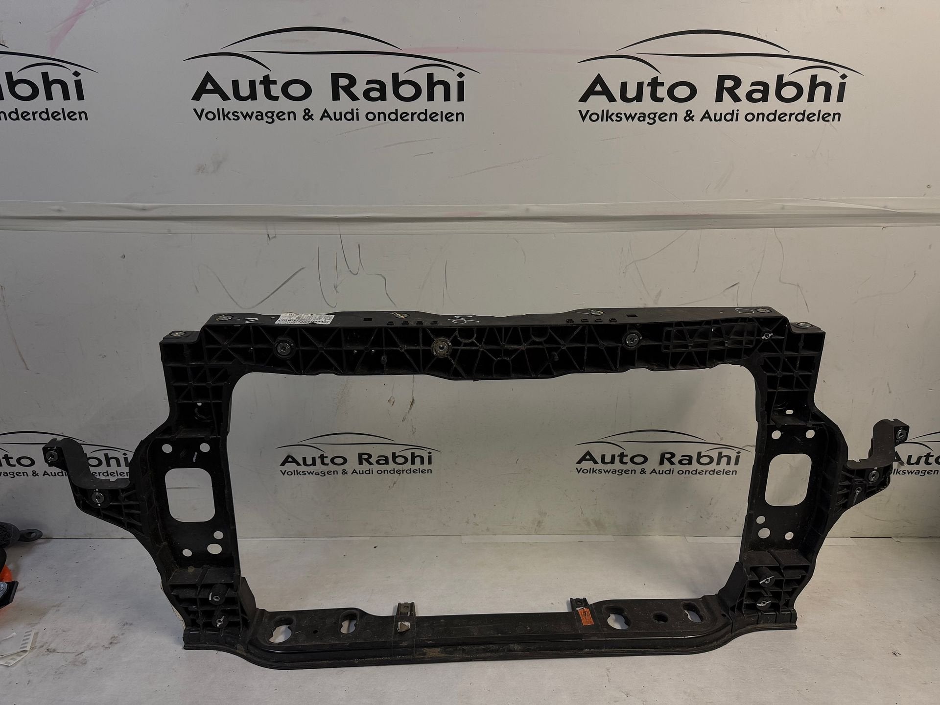 Hyundai i20 voorfront 64101-Q0000 64101Q0000, Gebruikt, -, -, Ophalen of Verzenden