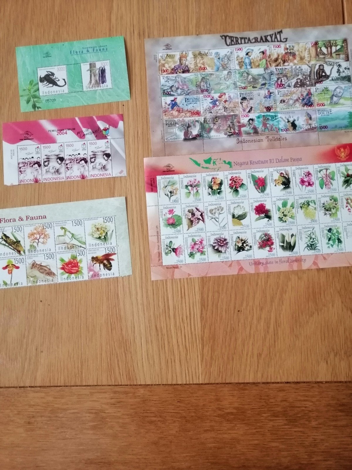 5 Postzegel velletjes Indonesia, Ophalen of Verzenden, Nederland