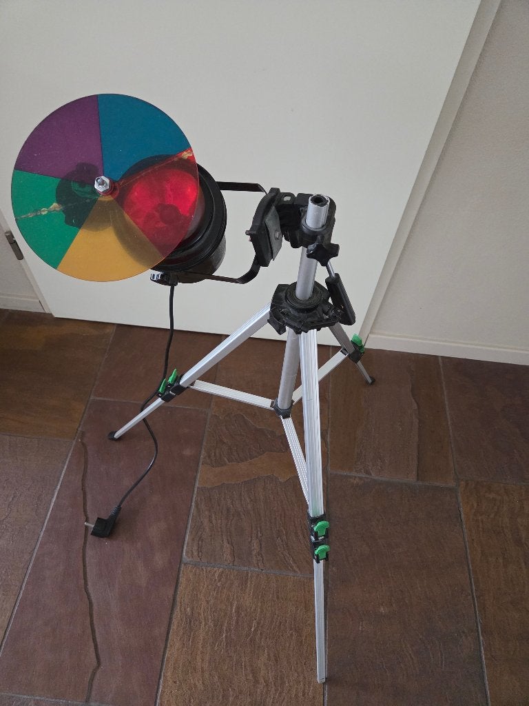 Disco lamp + draaischijf en standaard voor spiegelbol effect, Ophalen, Gebruikt, Licht, Kleur