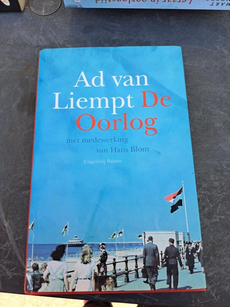 Ad van Liempt - De Oorlog, Boeken, Ophalen of Verzenden, Zo goed als nieuw, Ad van Liempt