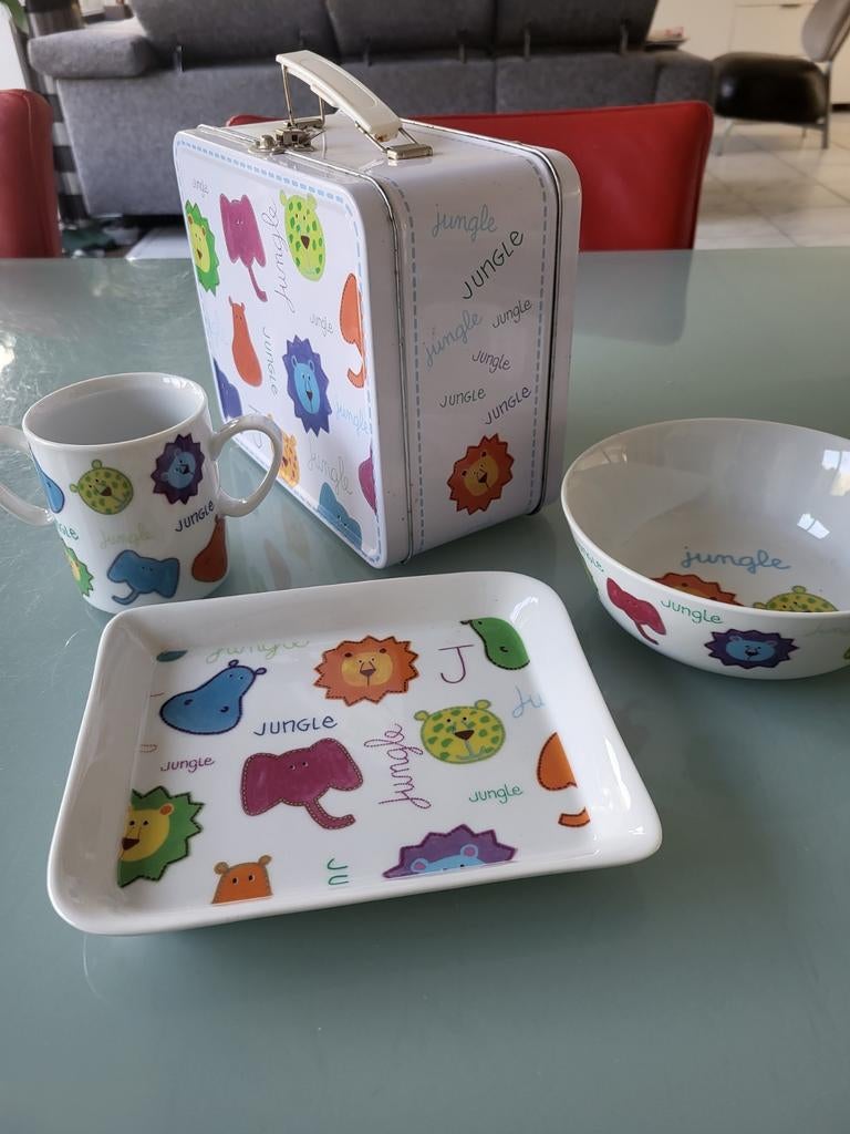 Luxe Porseleinen Kinderservies - Jungle Thema - Nieuw, Huis en Inrichting, Keuken | Servies, Ophalen of Verzenden, Nieuw, Porselein