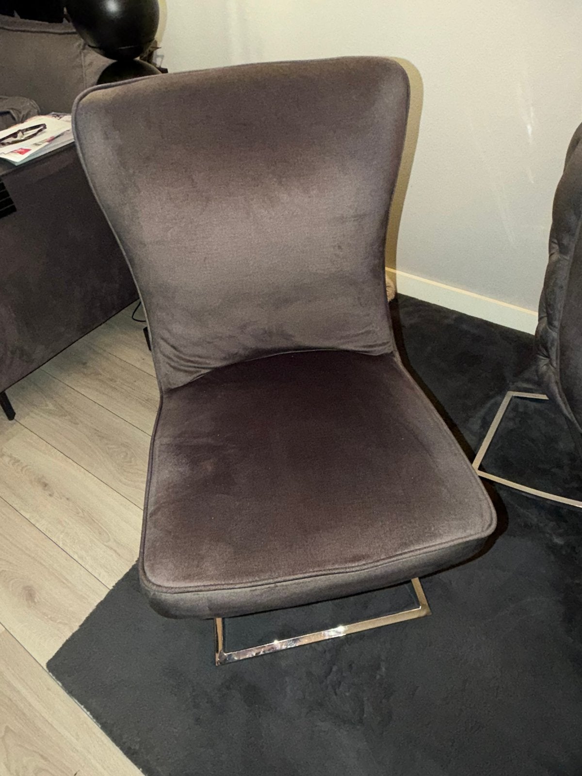 Eetkamerstoelen Eric Kuster Style, Huis en Inrichting, Ophalen, Zo goed als nieuw, Vier, Stof