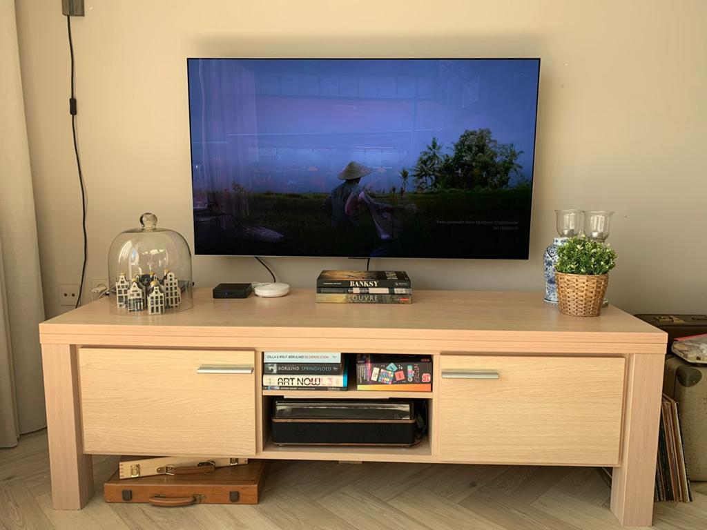 Televisie meubel, Ophalen, 150 tot 200 cm, Zo goed als nieuw, Minder dan 100 cm