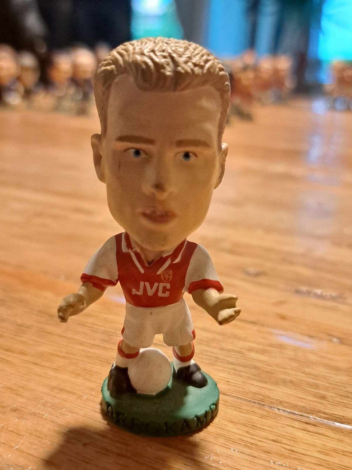 Miniatuur Dennis Bergkamp Arsenal JVC #10, Ophalen of Verzenden