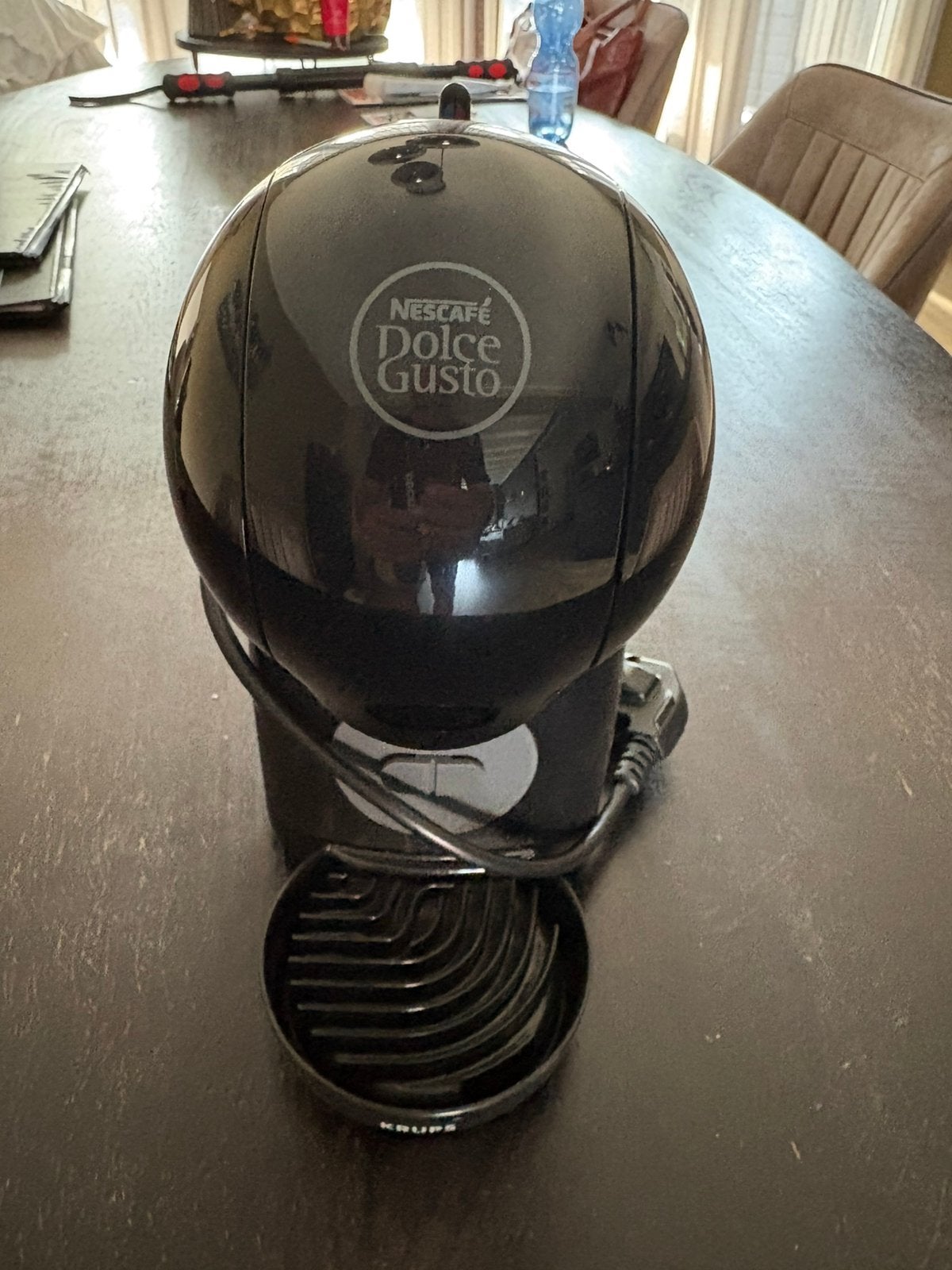 Dolce gusto, 1 kopje, Ophalen of Verzenden, Zo goed als nieuw, Koffiemachine