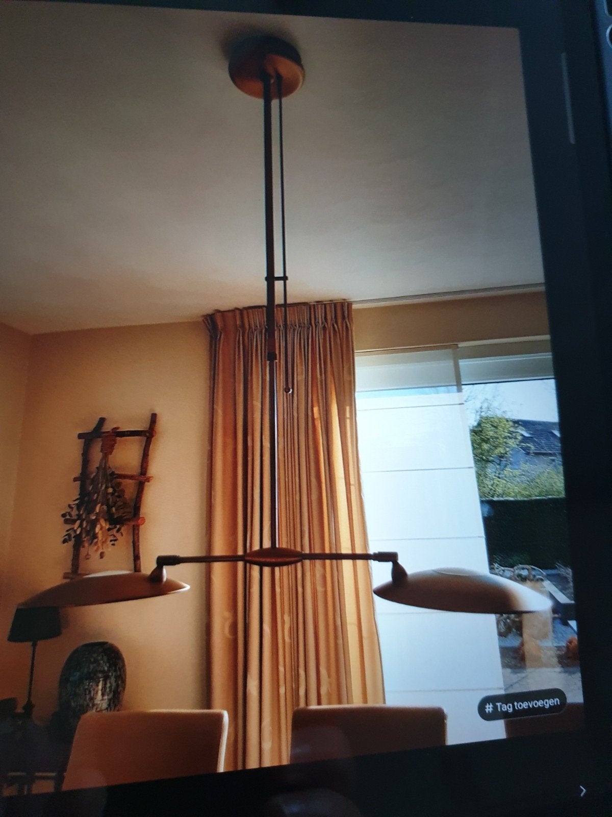 Bronzen hanglamp, Ophalen
