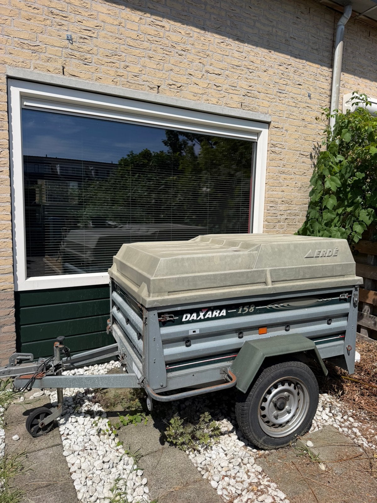 Erde Daxara 158 aanhangwagen, Ophalen, Gebruikt