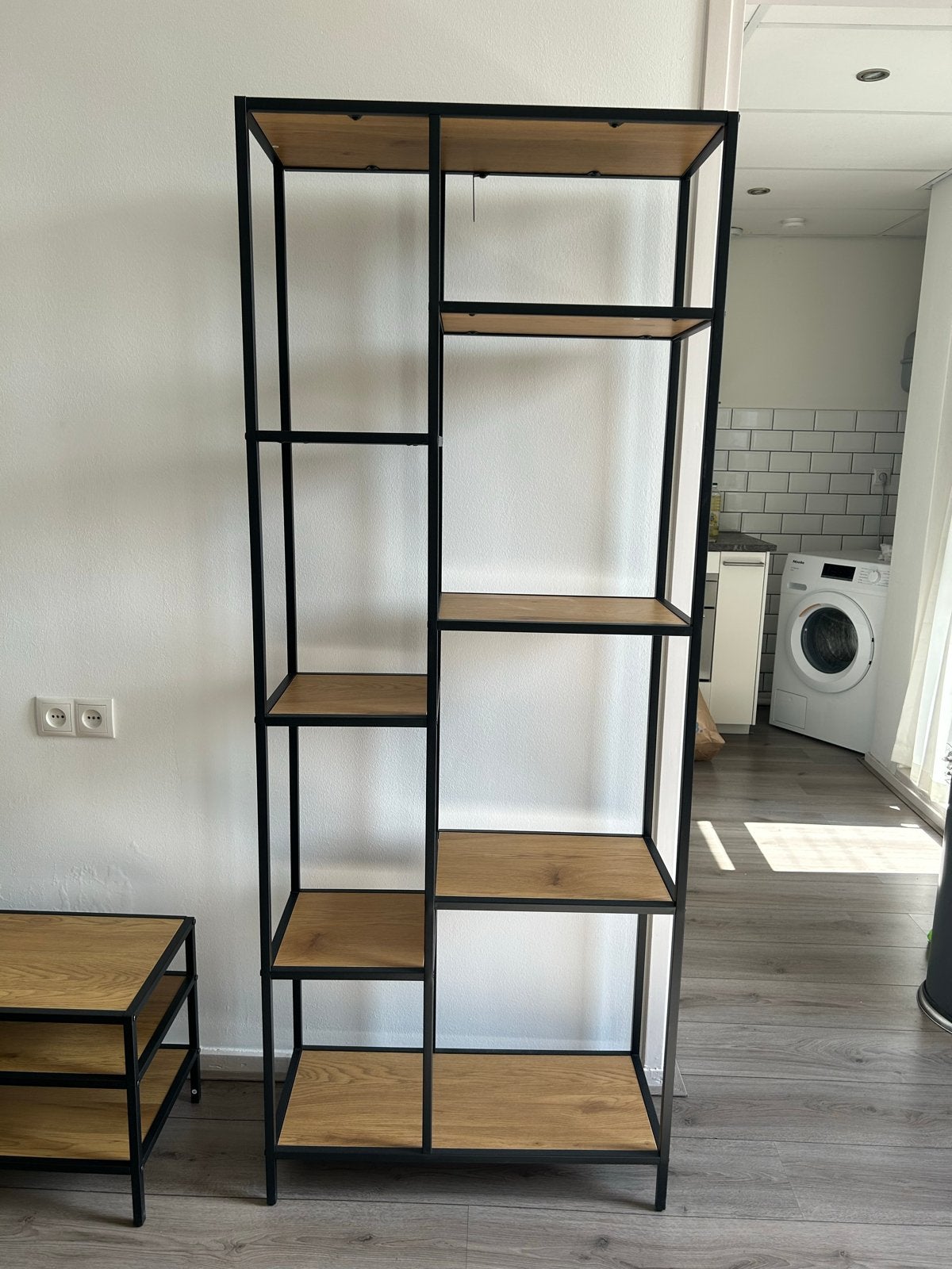 JYSK TRAPPEDAL wandrek 7 planken eiken/zwart, Ophalen, Met plank(en), Minder dan 50 cm, 200 cm of meer