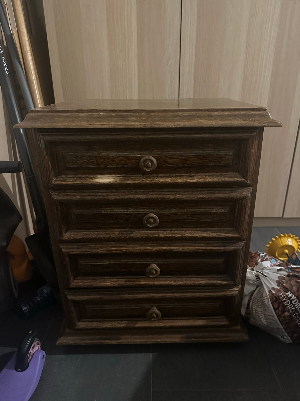 Vintage houten ladekastje, Antiek en Kunst, Antiek | Meubels | Kasten, Ophalen