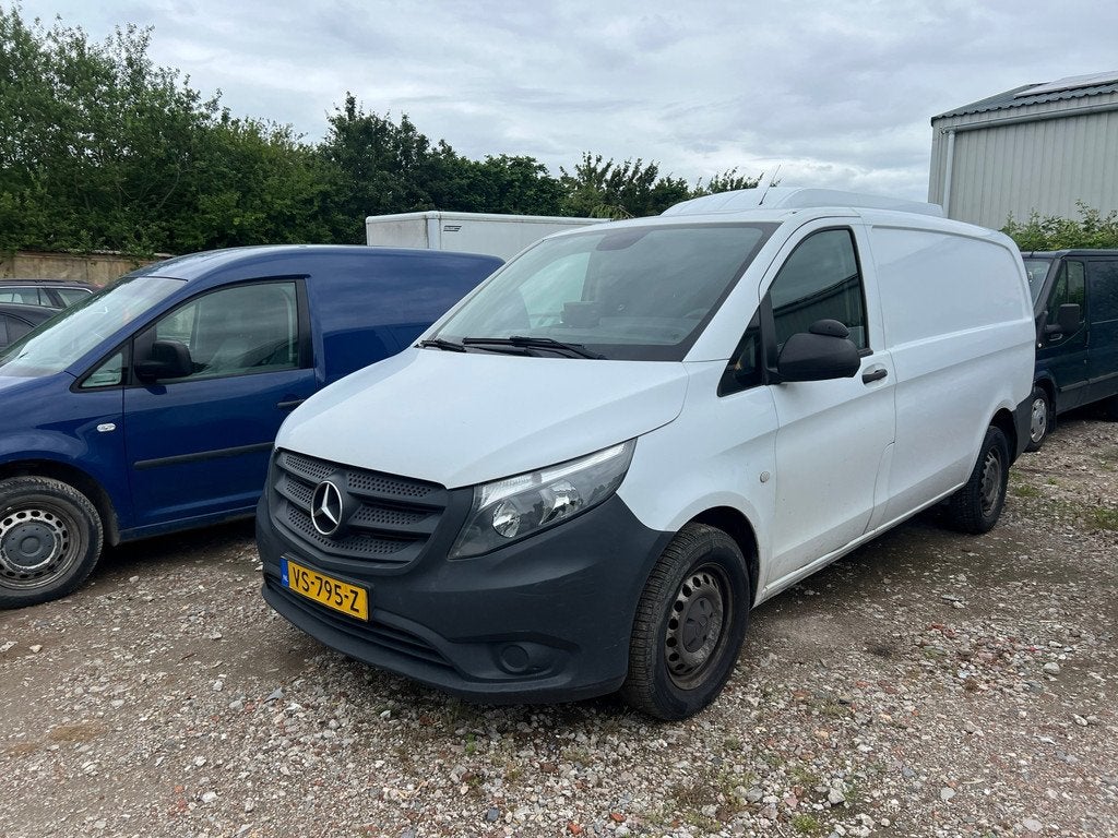 Mercedes-Benz Vito 111 CDI Functional Lang AIRCO, Auto's, Voorwielaandrijving, Euro 5, Gebruikt, 4 cilinders