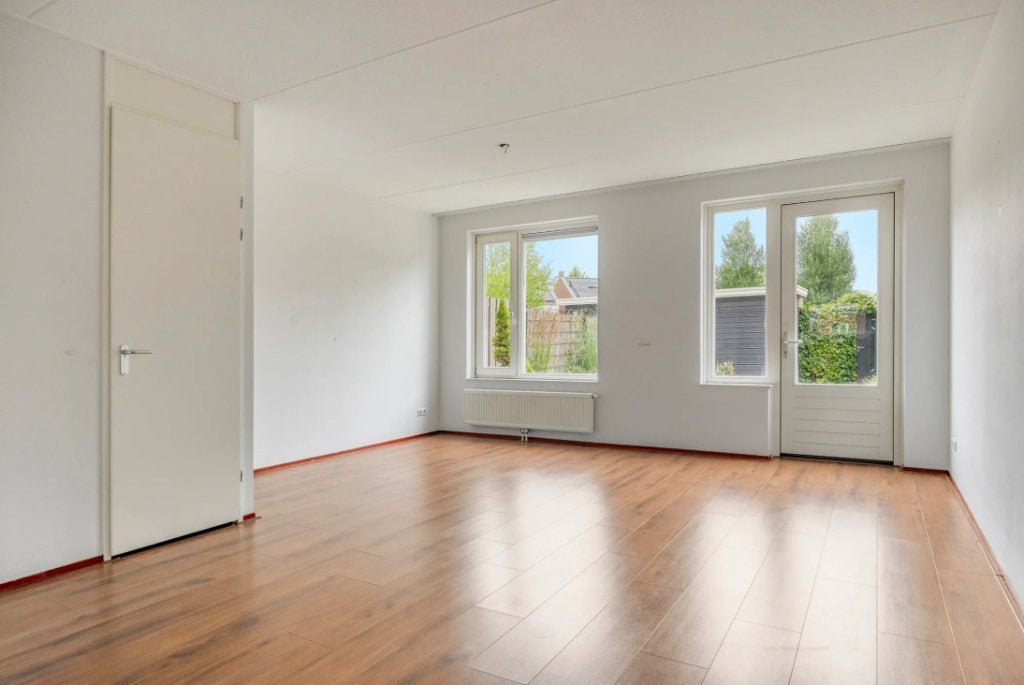 Laminaatvloer (ruim 70m2 + 7,5 m2 nieuw) - ophalen 02/10/26, Ophalen, Gebruikt, 50 tot 150 cm, 10 m² of meer