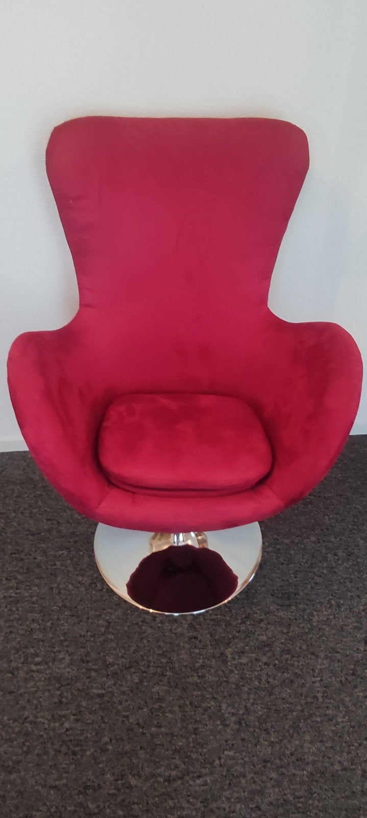 Rode Egg Chair - Comfortabele Draaistoel, Ophalen, Modern, Design, Retro, 75 tot 100 cm, Zo goed als nieuw