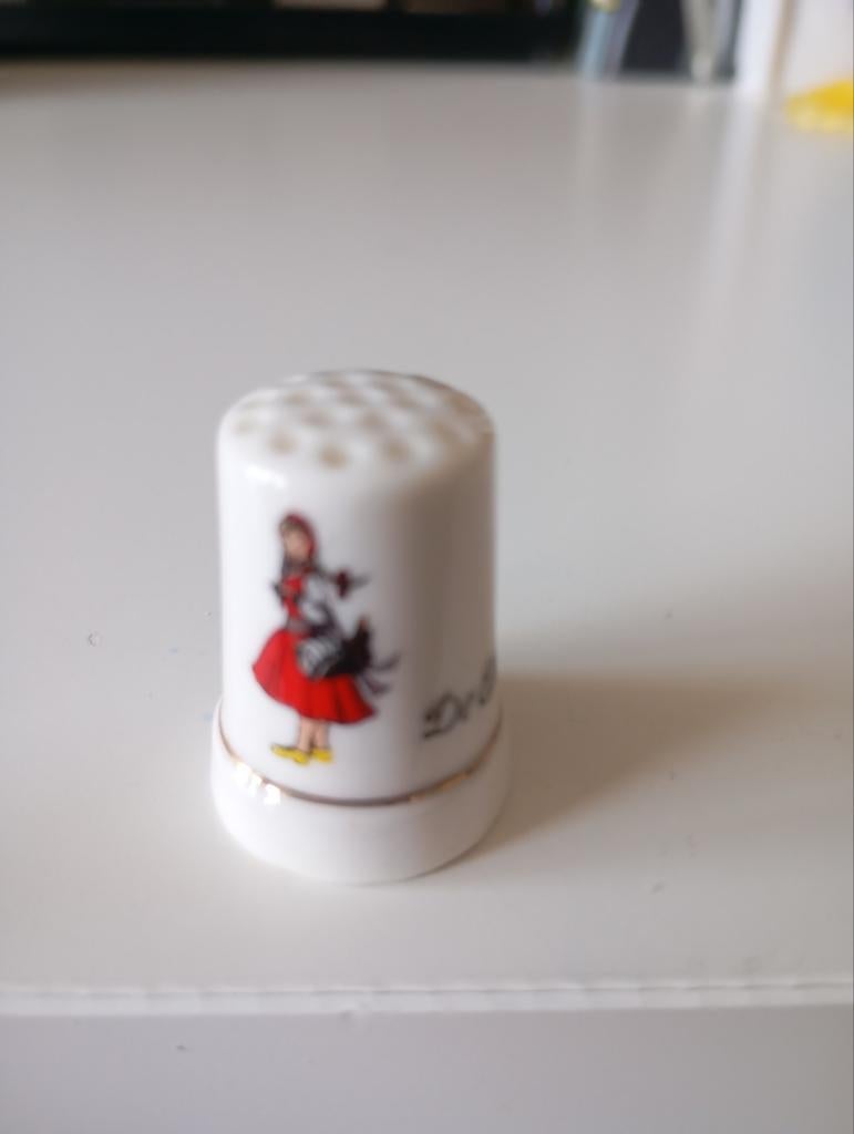 EFTELING ROODKAPJE VINGERHOEDJE NU 12€ ZIE FOTO,S., Verzamelen, Ophalen of Verzenden, Zo goed als nieuw