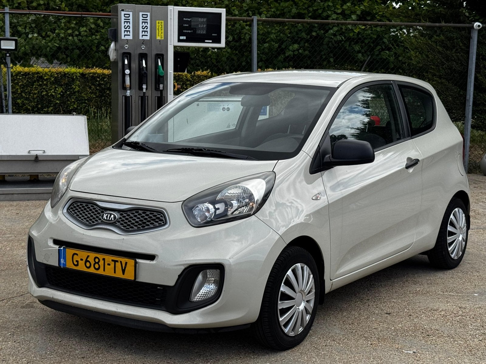 Kia Picanto - Draadloze Carplay - NAP - NIEUWE APK - AIRCO, Voorwielaandrijving, 400 kg, 24 km/l, Handgeschakeld