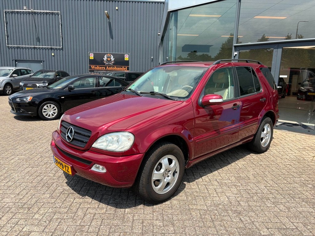 Mercedes-Benz M-klasse 350 * Automaat *airvo *nav, Auto's, Mercedes-Benz, Automaat, Gebruikt, 138 €/maand, Vierwielaandrijving