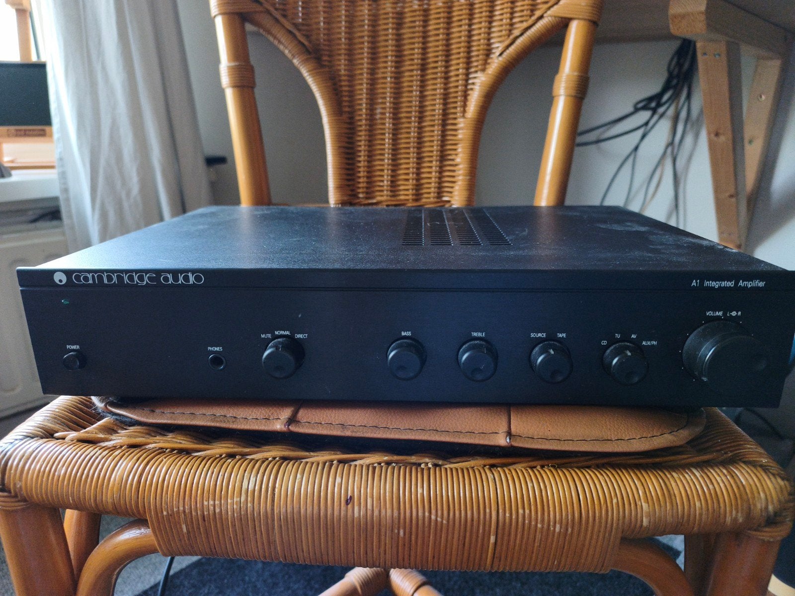 Cambridge Audio A1 Geïntegreerde Versterker, Overige merken, Gebruikt, Ophalen of Verzenden, Minder dan 60 watt