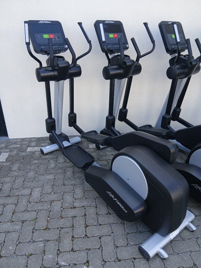 Life Fitness Crosstrainers, Sport en Fitness, Ophalen, Gebruikt, Benen, Overige typen