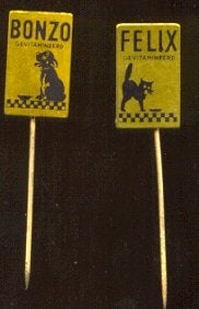 2 leuke speldjes FELIX KAT POES BONZO HOND. (A5), Ophalen of Verzenden, Gebruikt, Overige onderwerpen